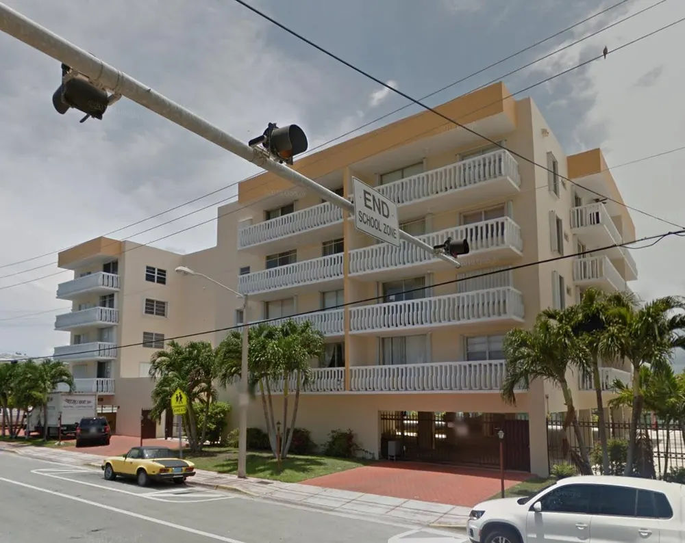 Colonade Bay Condo — in real life