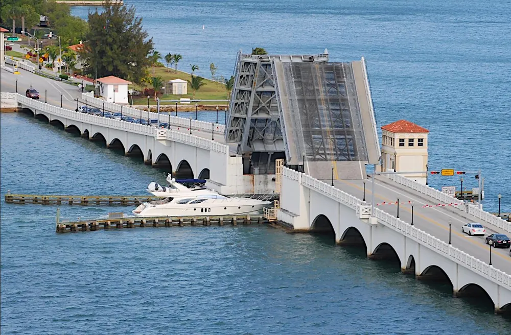 East Venetian Causeway Bridge — in real life